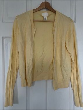 H&M Pale Yellow Button Cardigan